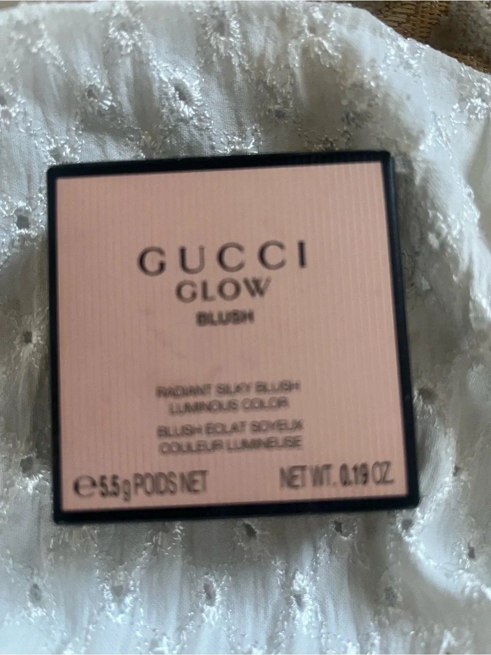 GUCCI glow blush